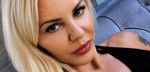 – Дівчино, вам чимось допомогти?– Так! Мене обікрали! – кивнула Таня і знову заплакала. – У мене вкрали щастя.